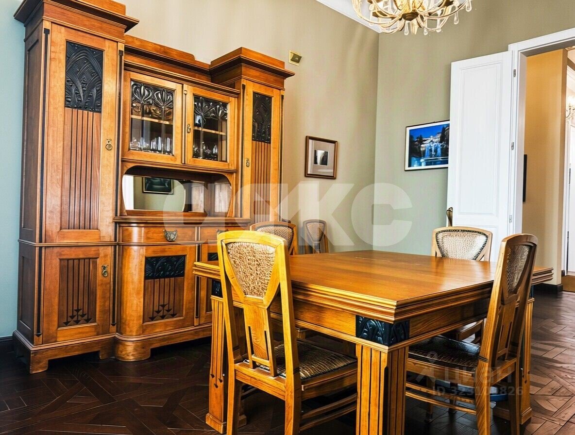 Фото №6: 5+-комнатная квартира <span class="whitespace-nowrap">178 м²</span>, <span class="whitespace-nowrap">3/6 эт.</span> - Москва, б-р Чистопрудный, 14с3