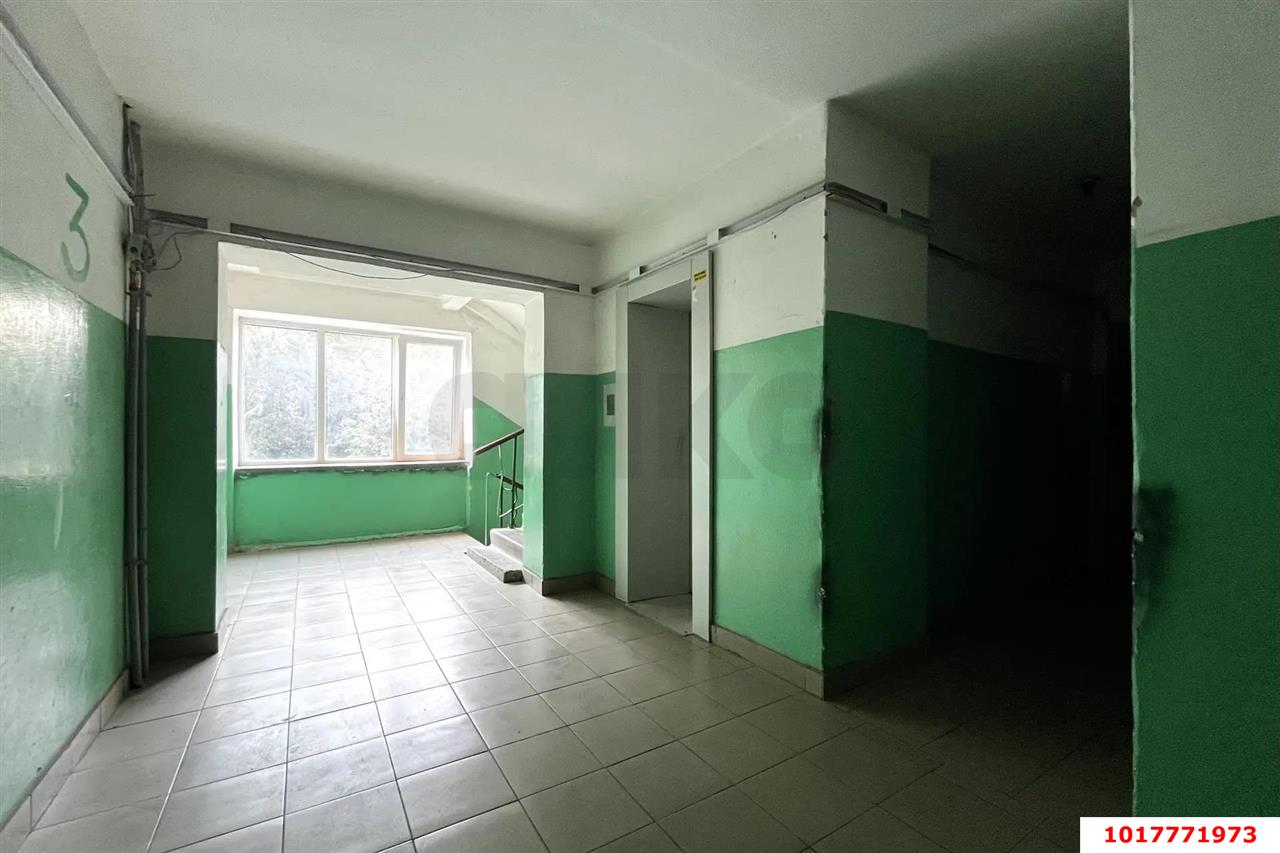 Фото №11: 2-комнатная квартира <span class="whitespace-nowrap">45 м²</span>, <span class="whitespace-nowrap">3/9 эт.</span> - Краснодар, Западный внутригородской округ, мкр. Фестивальный, ул. имени Дзержинского, 115