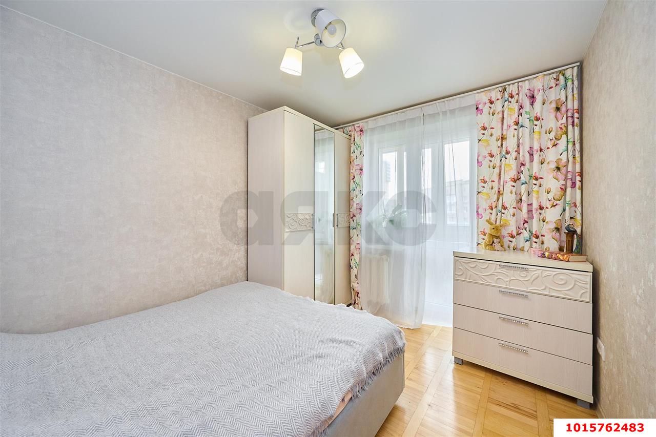 Фото №6: 3-комнатная квартира <span class="whitespace-nowrap">65 м²</span>, <span class="whitespace-nowrap">9/9 эт.</span> - Краснодар, Центральный внутригородской округ, Центральный, мкр. Черёмушки, ул. Вишняковой, 51