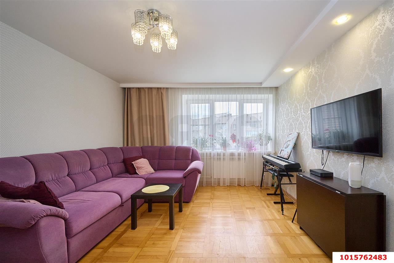Фото №3: 3-комнатная квартира <span class="whitespace-nowrap">65 м²</span>, <span class="whitespace-nowrap">9/9 эт.</span> - Краснодар, Центральный внутригородской округ, Центральный, мкр. Черёмушки, ул. Вишняковой, 51