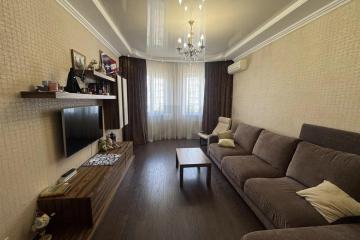 Фото №1: 2-комнатная квартира <span class="whitespace-nowrap">61 м²</span>, <span class="whitespace-nowrap">7/16 эт.</span> - Краснодар, мкр. Кожзавод, ул. Минская, 122/13