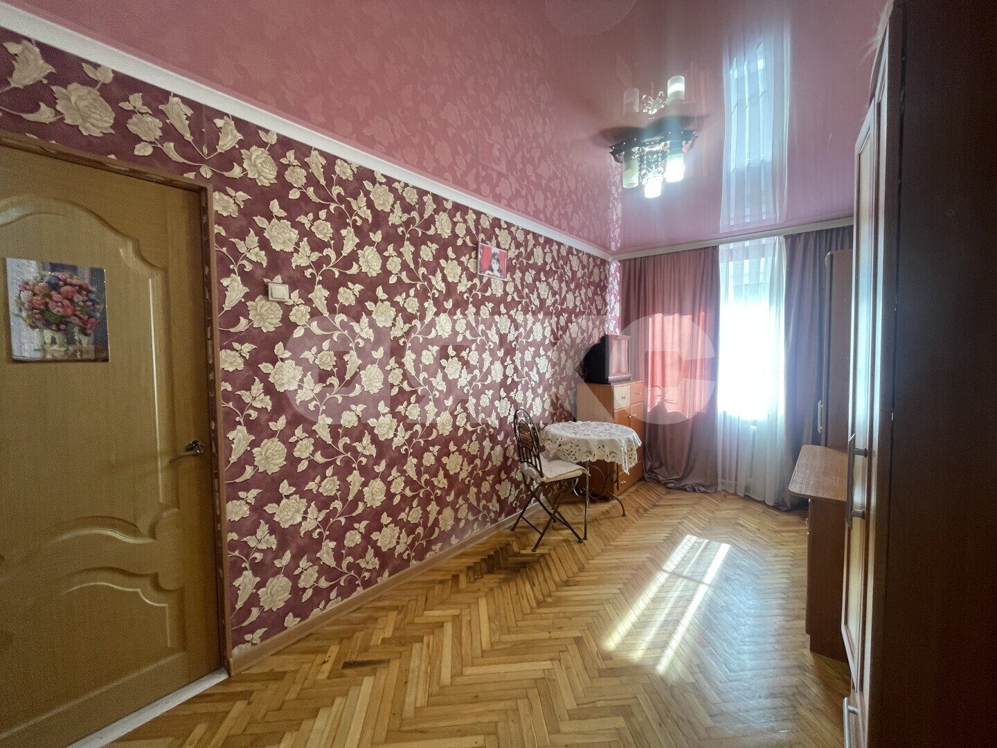 Фото №4: 2-комнатная квартира <span class="whitespace-nowrap">48 м²</span>, <span class="whitespace-nowrap">2/5 эт.</span> - Майкоп, мкр. квартал Черёмушки, ул. Чкалова, 82