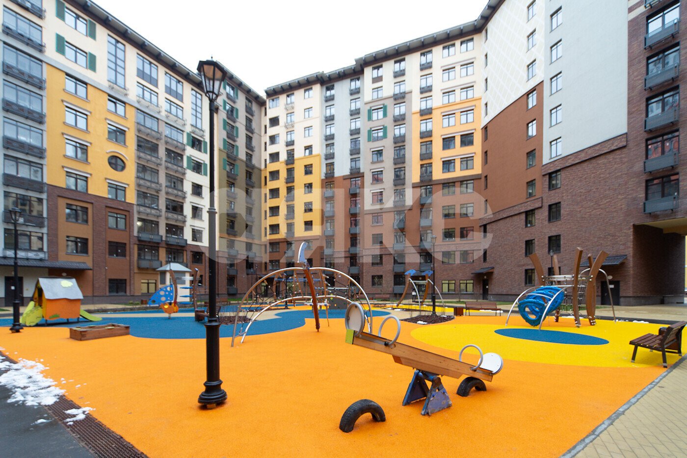 Фото №13: 2-комнатная квартира <span class="whitespace-nowrap">66 м²</span>, <span class="whitespace-nowrap">2/16 эт.</span> - Развилка, мкр. жилой комплекс Римский, пр-д Римский, 13
