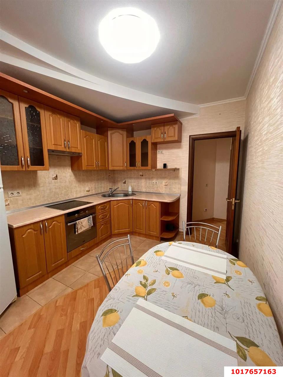 Фото №3: 1-комнатная квартира <span class="whitespace-nowrap">52 м²</span>, <span class="whitespace-nowrap">6/16 эт.</span> - Краснодар, Западный внутригородской округ, мкр. Центральный, ул. Кубанская набережная, 19