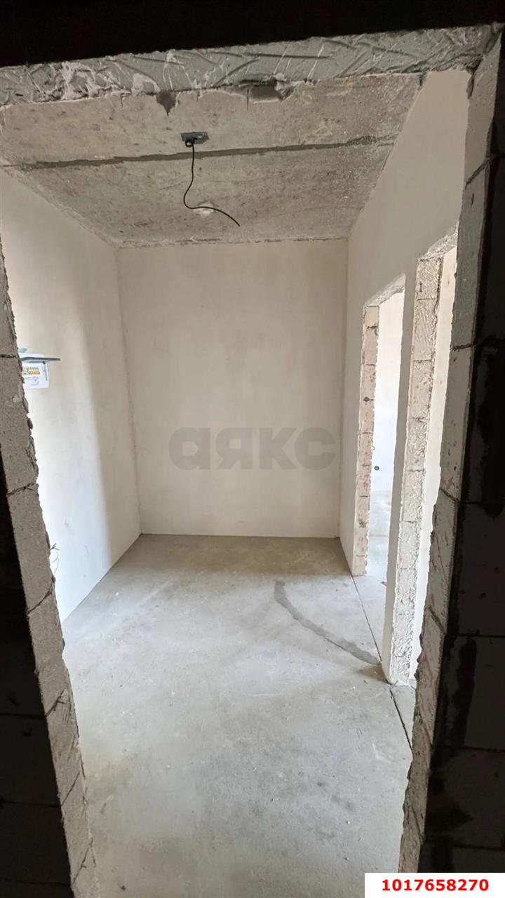 Фото №5: 1-комнатная квартира <span class="whitespace-nowrap">37 м²</span>, <span class="whitespace-nowrap">16/18 эт.</span> - Краснодар, Прикубанский внутригородской округ, мкр. Парк Победы, ул. имени Героя Ростовского, 16к2