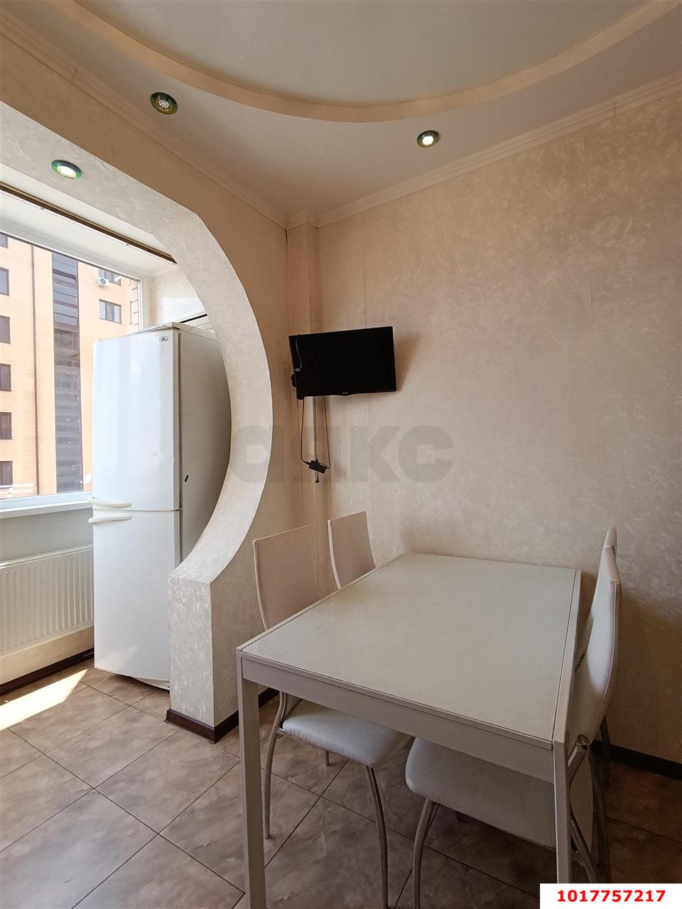 Фото №4: 2-комнатная квартира <span class="whitespace-nowrap">68 м²</span>, <span class="whitespace-nowrap">5/10 эт.</span> - Яблоновский, мкр. ЖК Уютный, ул. Гагарина, 159/3