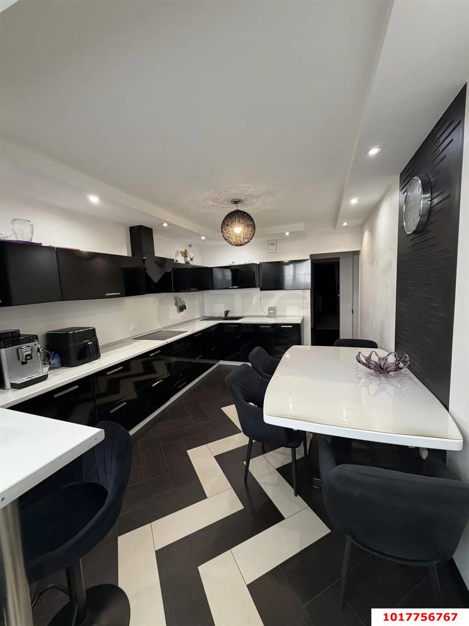 Фото №2: 2-комнатная квартира <span class="whitespace-nowrap">61 м²</span>, <span class="whitespace-nowrap">11/16 эт.</span> - Краснодар, Прикубанский внутригородской округ, мкр. Сельскохозяйственный Институт, ул. имени Калинина, 13