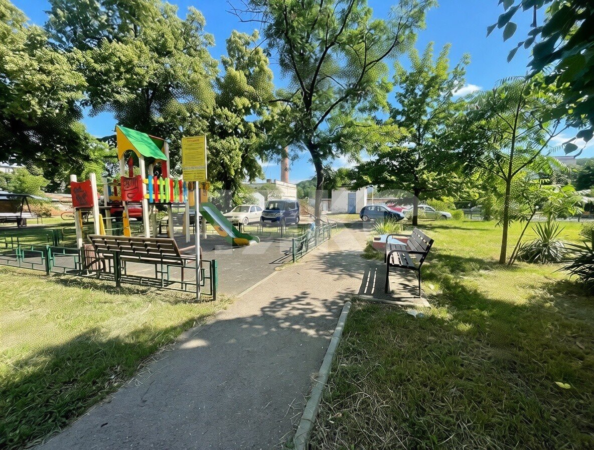 Фото №7: 2-комнатная квартира <span class="whitespace-nowrap">44 м²</span>, <span class="whitespace-nowrap">-1/4 эт.</span> - Майкоп, мкр. Шовгеновский городок, ул. Спортивная, 7