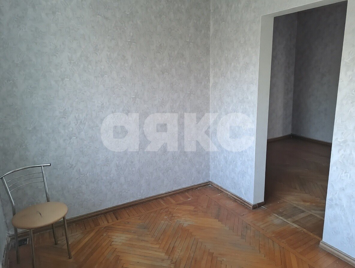 Фото №3: 2-комнатная квартира <span class="whitespace-nowrap">44 м²</span>, <span class="whitespace-nowrap">-1/4 эт.</span> - Майкоп, мкр. Шовгеновский городок, ул. Спортивная, 7