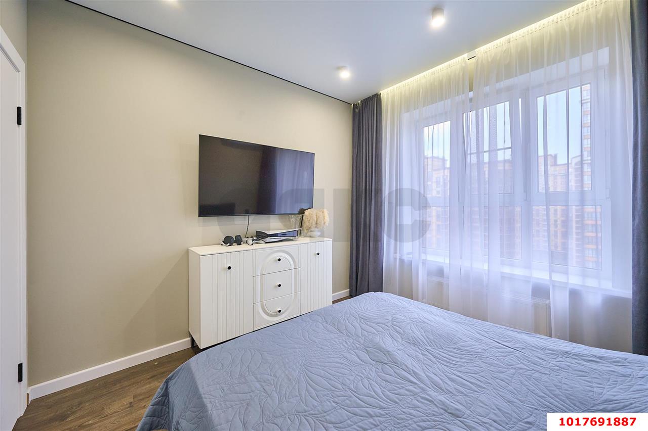 Фото №9: 2-комнатная квартира <span class="whitespace-nowrap">70 м²</span>, <span class="whitespace-nowrap">14/17 эт.</span> - Краснодар, Прикубанский внутригородской округ, мкр. Достояние, ул. Григория Булгакова, 7