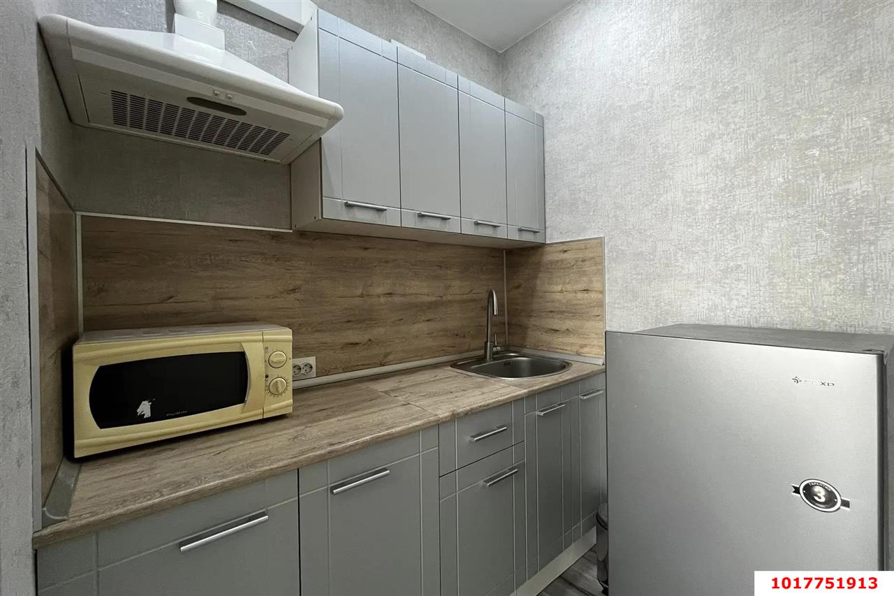 Фото №3: Студия <span class="whitespace-nowrap">23 м²</span>, <span class="whitespace-nowrap">3/6 эт.</span> - Краснодар, Прикубанский внутригородской округ, мкр. Новый, ул. 2-я Трудовая, 1
