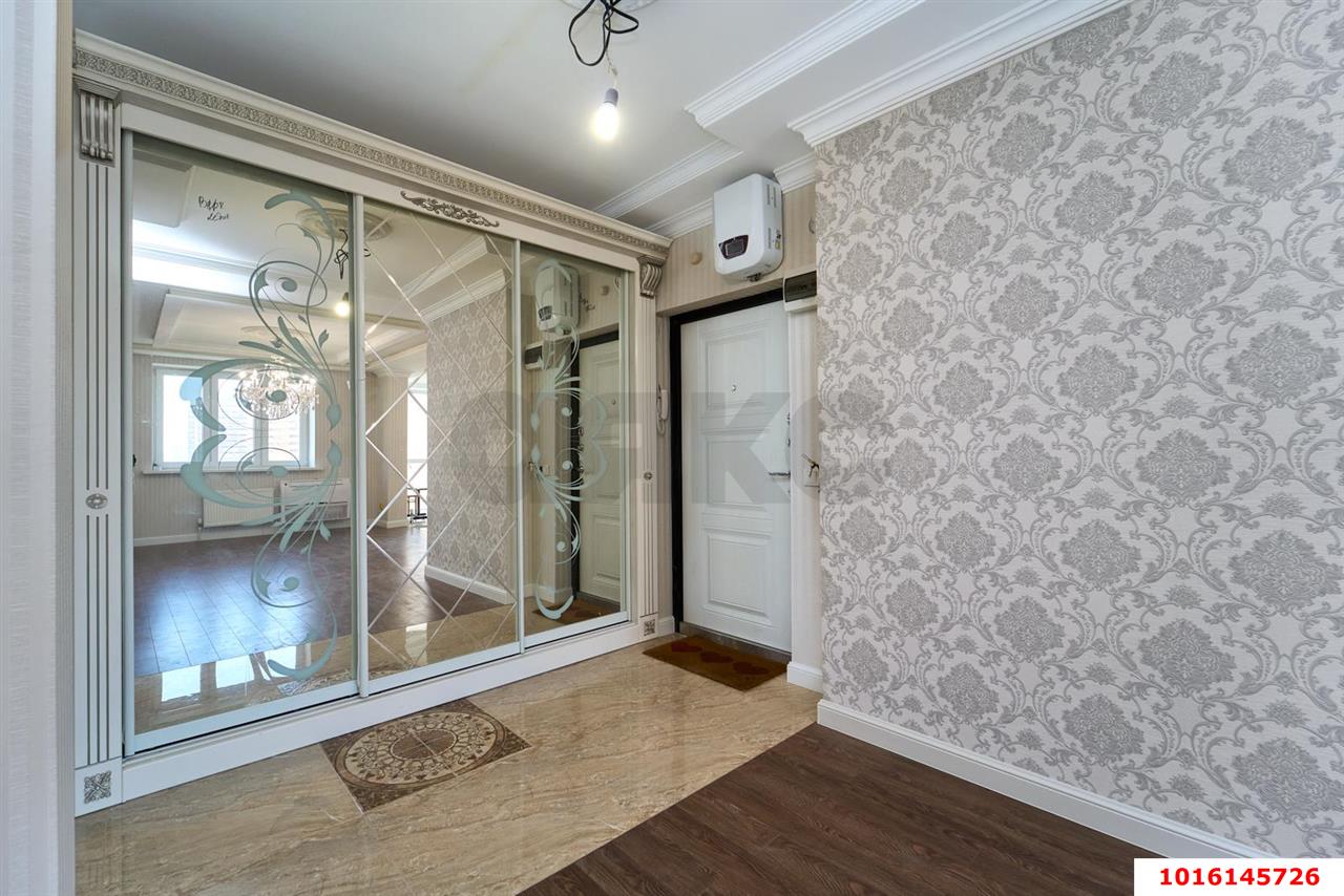 Фото №8: 3-комнатная квартира <span class="whitespace-nowrap">92 м²</span>, <span class="whitespace-nowrap">15/16 эт.</span> - Краснодар, Прикубанский внутригородской округ, мкр. Восточно-Кругликовский, ул. им. Героя Яцкова И.В., 18