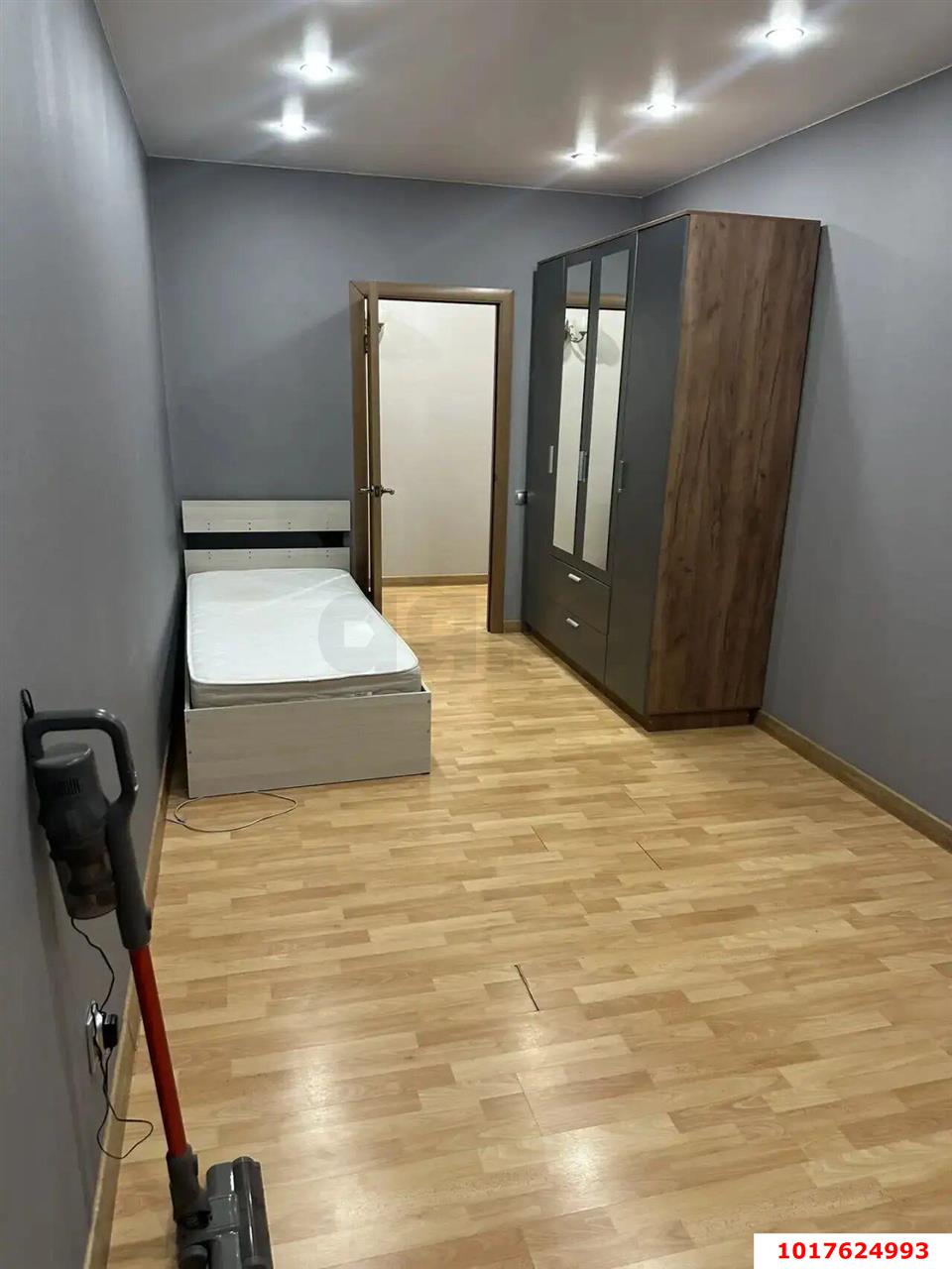 Фото №4: 2-комнатная квартира <span class="whitespace-nowrap">60 м²</span>, <span class="whitespace-nowrap">3/3 эт.</span> - Краснодар, Прикубанский внутригородской округ, мкр. Сады Калинина, ул. Владимирская, 5