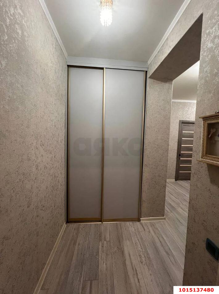 Фото №2: 2-комнатная квартира <span class="whitespace-nowrap">51 м²</span>, <span class="whitespace-nowrap">5/6 эт.</span> - Краснодар, Прикубанский внутригородской округ, ЖК Лучезарный, мкр. Музыкальный, ул. имени Сергея Есенина, 133