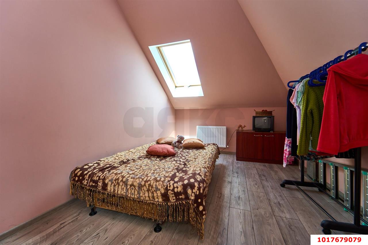Фото №15: Дом <span class="whitespace-nowrap">298 м²</span> <span class="whitespace-nowrap">+ 6 сот.</span>, <span class="whitespace-nowrap">2 эт.</span> - Краснодар, Прикубанский внутригородской округ, Микрохирургии глаза, мкр. СНТ № 1, ул. Вишнёвая, 119