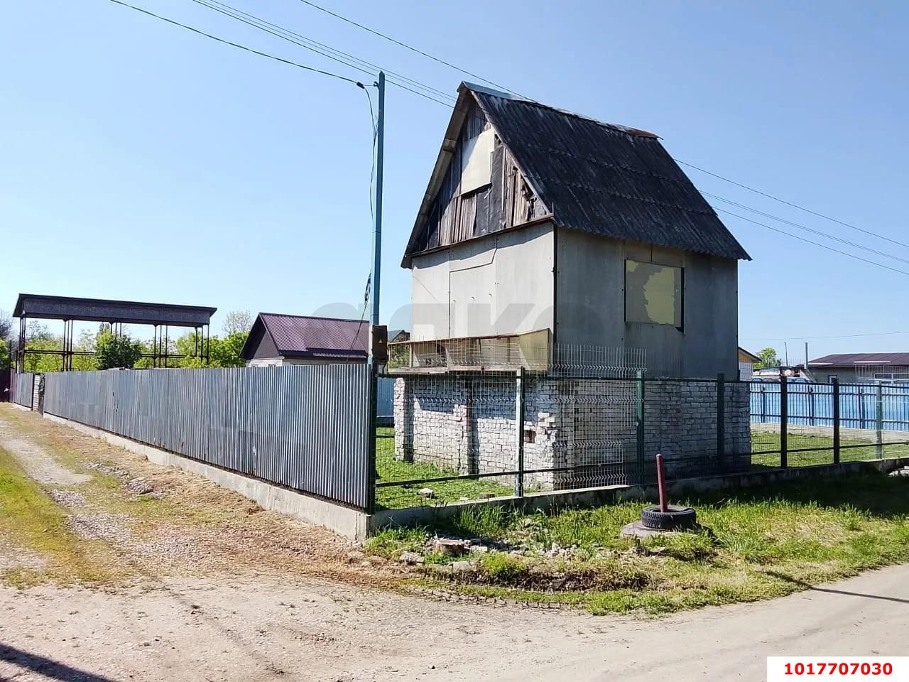 Фото №1: Личное подсобное хозяйство <span class="whitespace-nowrap">5.4 сот.</span> - Рассвет, ул. Малиновая, 89