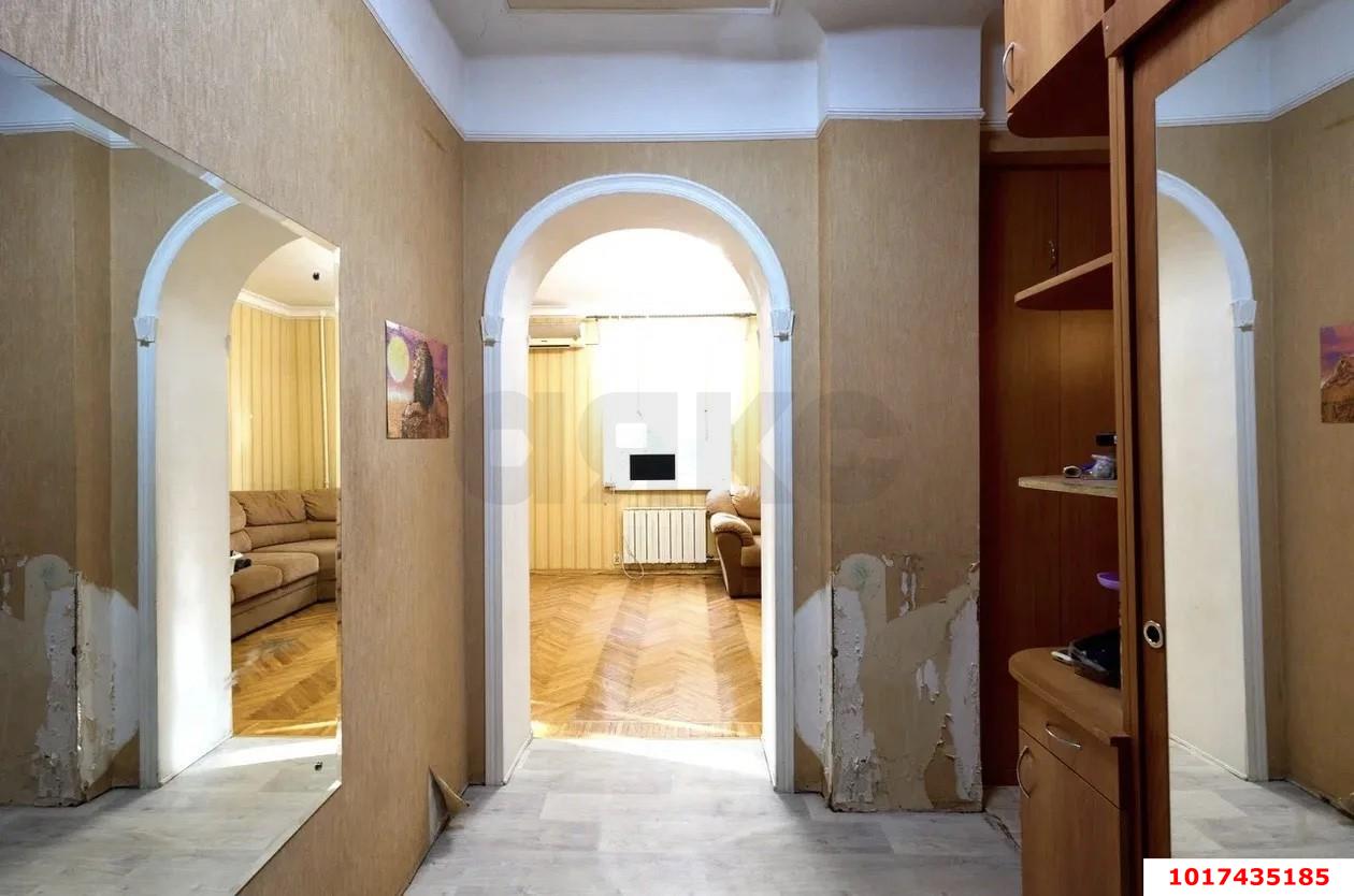 Фото №5: 2-комнатная квартира <span class="whitespace-nowrap">59 м²</span>, <span class="whitespace-nowrap">3/3 эт.</span> - Краснодар, Центральный внутригородской округ, мкр. 40 лет Победы, ул. Садовая, 214