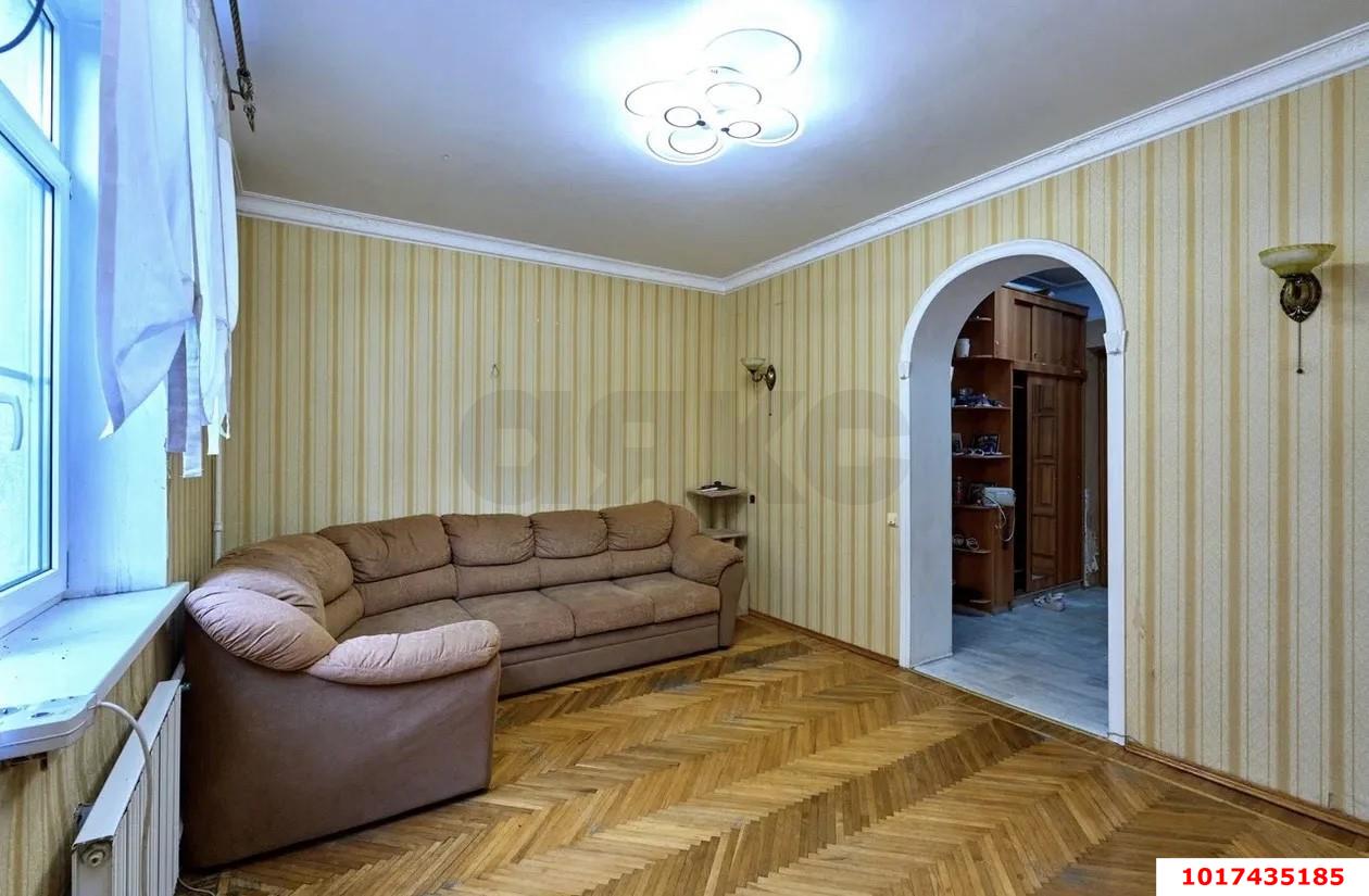 Фото №2: 2-комнатная квартира <span class="whitespace-nowrap">59 м²</span>, <span class="whitespace-nowrap">3/3 эт.</span> - Краснодар, Центральный внутригородской округ, мкр. 40 лет Победы, ул. Садовая, 214