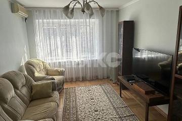 Фото №1: 3-комнатная квартира <span class="whitespace-nowrap">62 м²</span>, <span class="whitespace-nowrap">5/5 эт.</span> - Ростов-на-Дону, р. Октябрьский, ул. Тельмана, 89