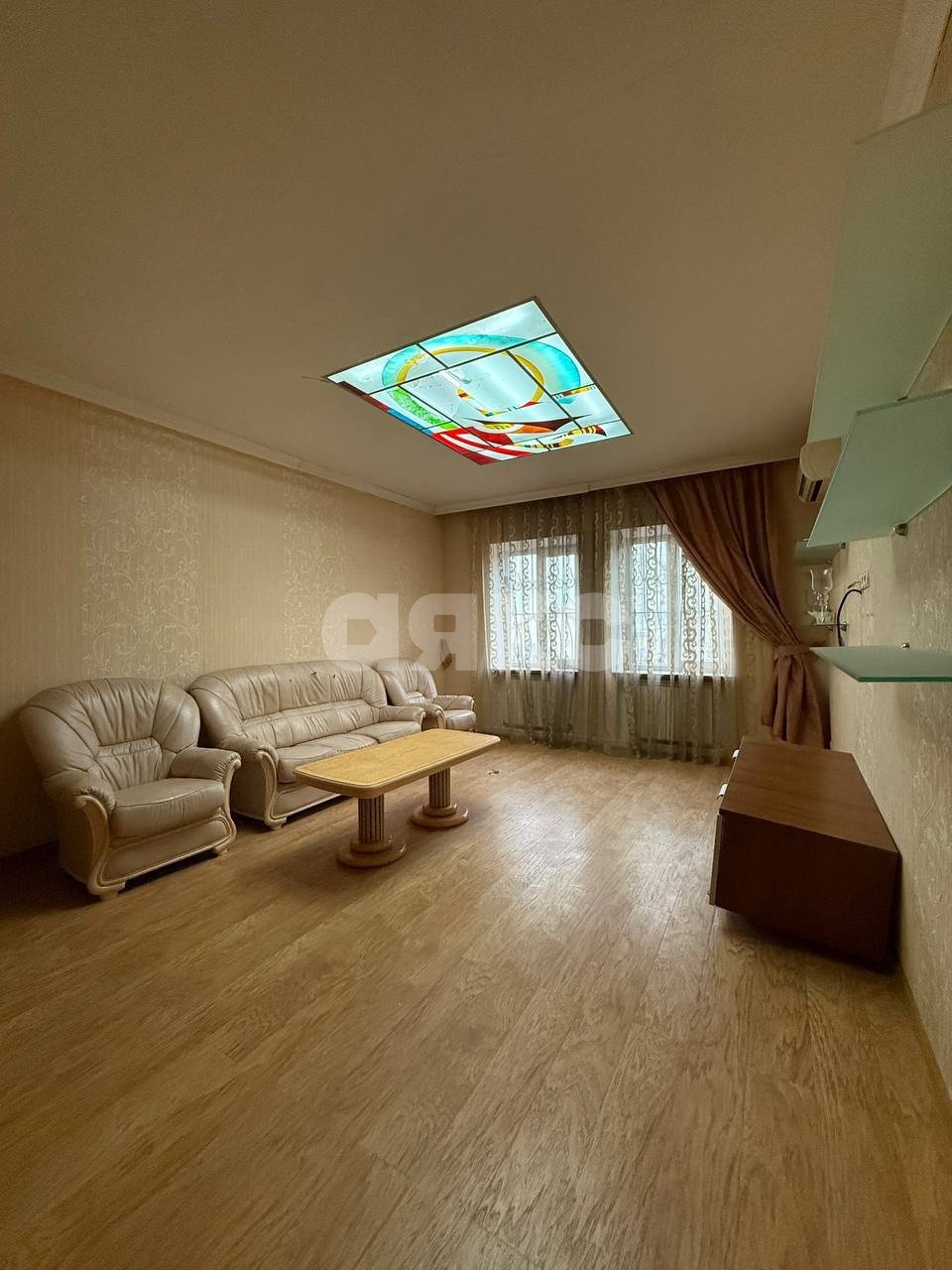 Фото №26: Дом <span class="whitespace-nowrap">350 м²</span> <span class="whitespace-nowrap">+ 11 сот.</span>, <span class="whitespace-nowrap">2 эт.</span> - Мариуполь, Приморский, мкр. Черёмушки, ул. Латышева