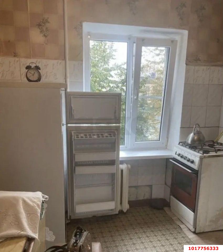 Фото №5: 2-комнатная квартира <span class="whitespace-nowrap">42 м²</span>, <span class="whitespace-nowrap">2/5 эт.</span> - Краснодар, Центральный внутригородской округ, мкр. Центральный, ул. Коммунаров, 205