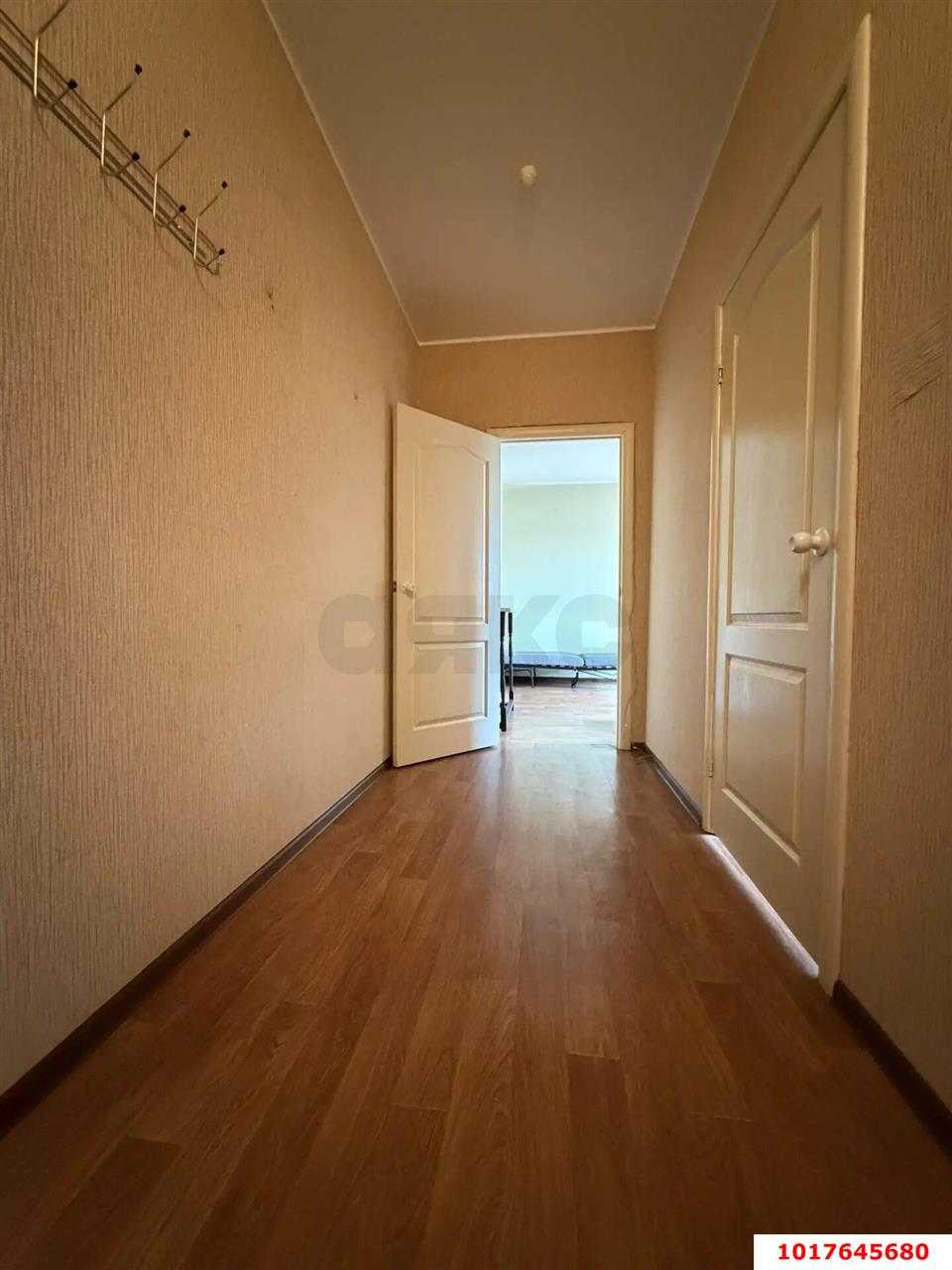 Фото №3: 2-комнатная квартира <span class="whitespace-nowrap">56 м²</span>, <span class="whitespace-nowrap">1/16 эт.</span> - Краснодар, Карасунский внутригородской округ, мкр. Почтовый, ул. имени Валерия Гассия, 4/2