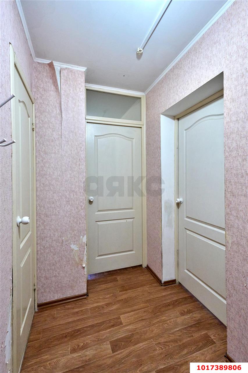 Фото №10: 1-комнатная квартира <span class="whitespace-nowrap">39 м²</span>, <span class="whitespace-nowrap">2/17 эт.</span> - Краснодар, Прикубанский внутригородской округ, мкр. Московский, ул. имени Николая Семеновича Котлярова, 10