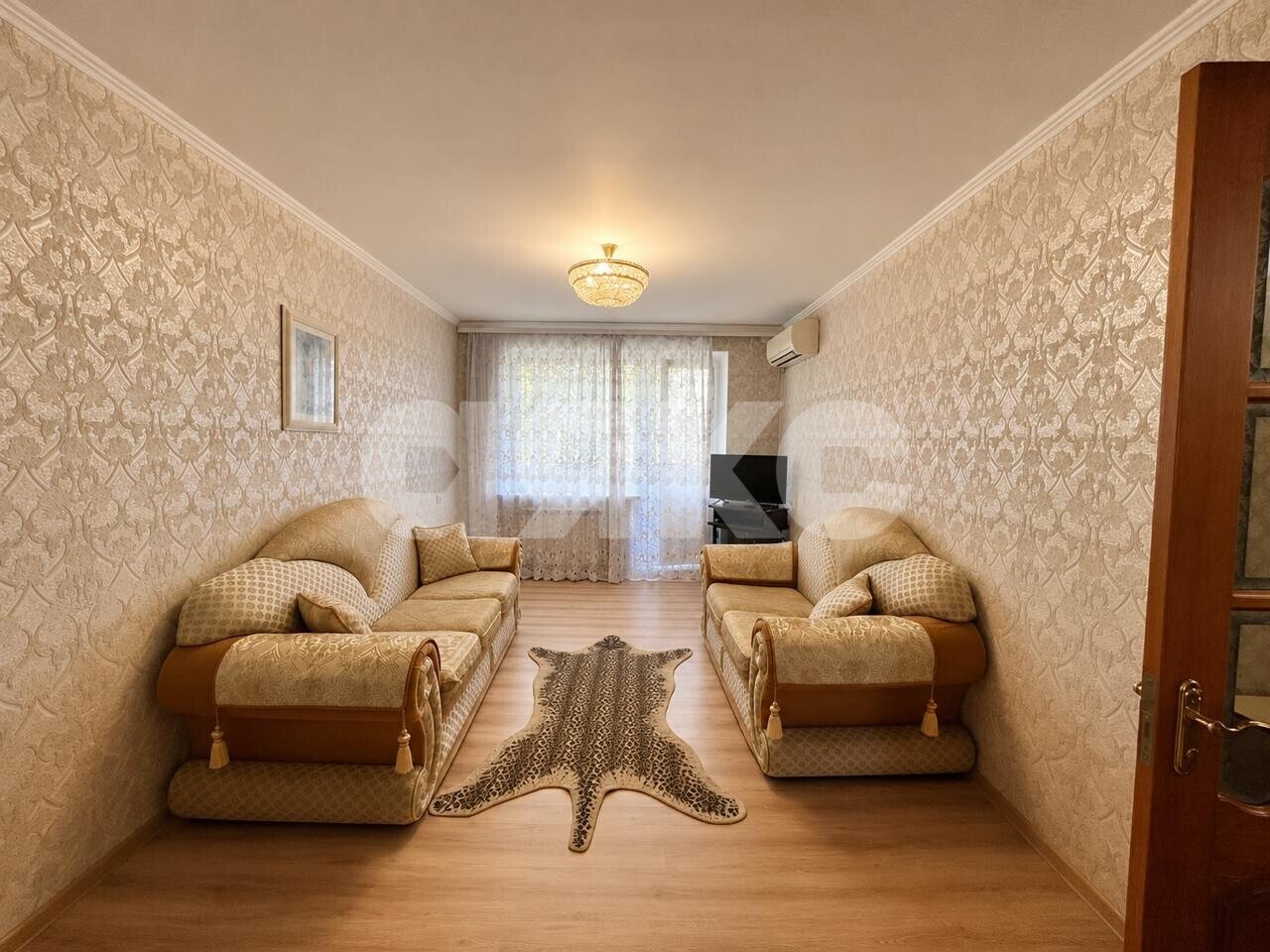 Фото №1: 3-комнатная квартира <span class="whitespace-nowrap">61 м²</span>, <span class="whitespace-nowrap">6/9 эт.</span> - Мариуполь, р. Жовтневый, пр-кт Мира, 111