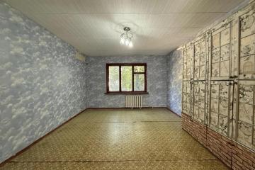 Фото №1: 1-комнатная квартира <span class="whitespace-nowrap">28 м²</span>, <span class="whitespace-nowrap">1/4 эт.</span> - Краснодар, мкр. 40 лет Победы, ул. Выставочная, 3
