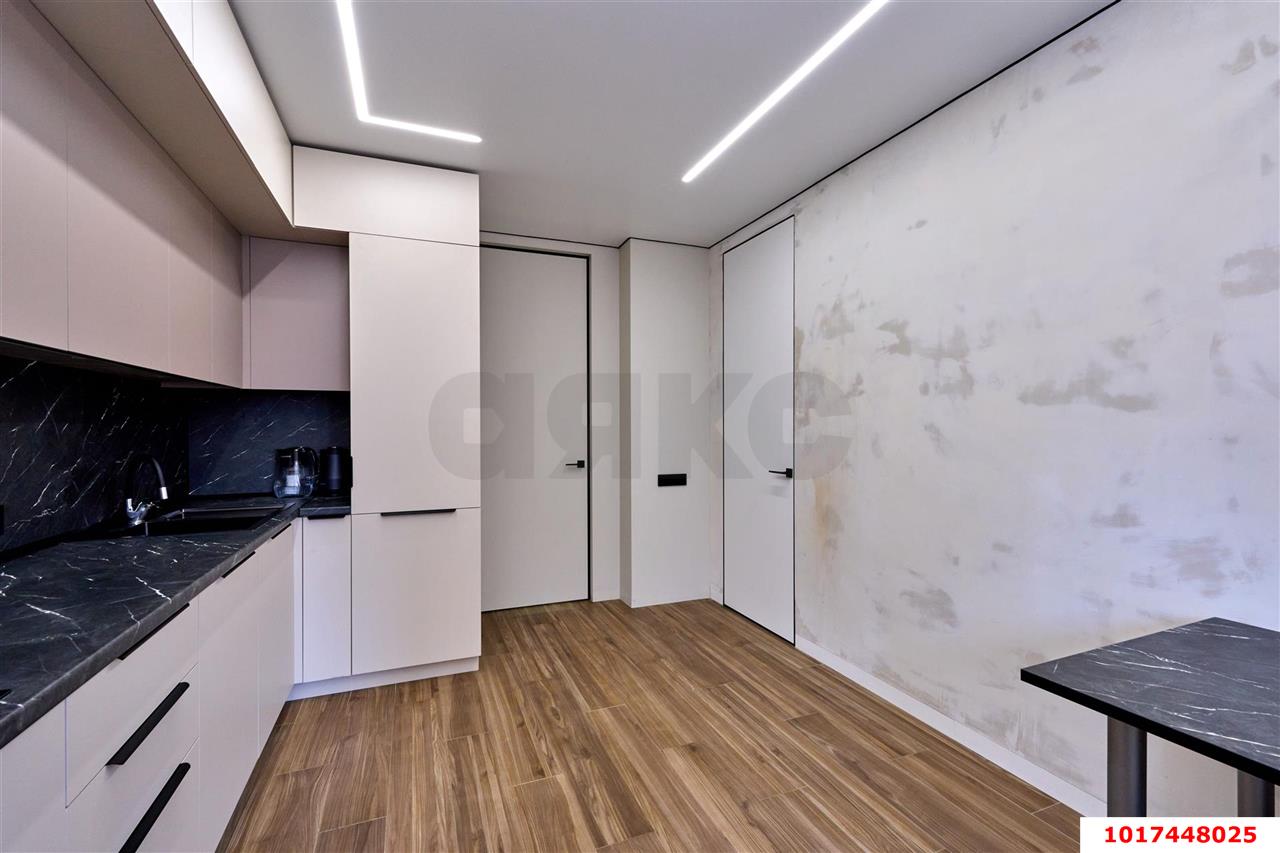 Фото №3: 3-комнатная квартира <span class="whitespace-nowrap">90 м²</span>, <span class="whitespace-nowrap">7/24 эт.</span> - Краснодар, Прикубанский внутригородской округ, ЖК Губернский, мкр. 4-й квартал, ул. имени Героя Николая Шевелёва, 3