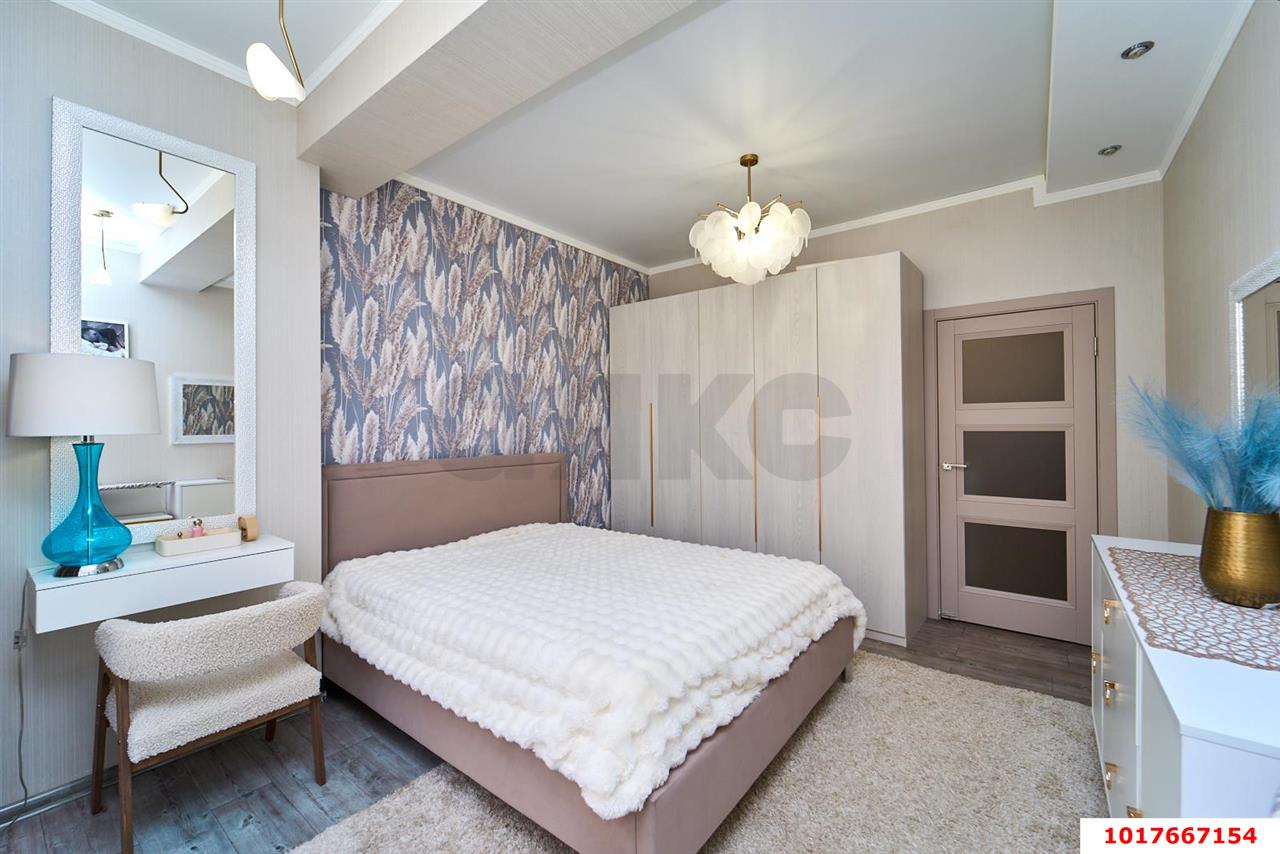 Фото №3: 2-комнатная квартира <span class="whitespace-nowrap">75 м²</span>, <span class="whitespace-nowrap">2/8 эт.</span> - Краснодар, Прикубанский внутригородской округ, мкр. Немецкая Деревня, ул. Баварская, 8