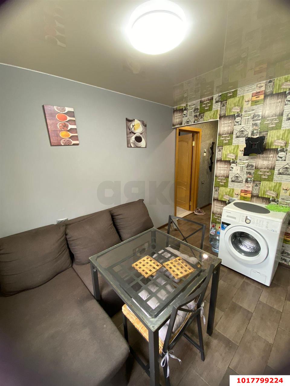 Фото №3: 1-комнатная квартира <span class="whitespace-nowrap">31 м²</span>, <span class="whitespace-nowrap">5/10 эт.</span> - Краснодар, Западный внутригородской округ, мкр. Юбилейный, пр-кт Чекистов, 29