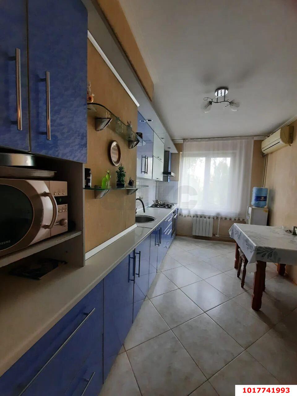 Фото №4: 3-комнатная квартира <span class="whitespace-nowrap">75 м²</span>, <span class="whitespace-nowrap">4/9 эт.</span> - Краснодар, Карасунский внутригородской округ, мкр. Комсомольский, ул. Тюляева, 1