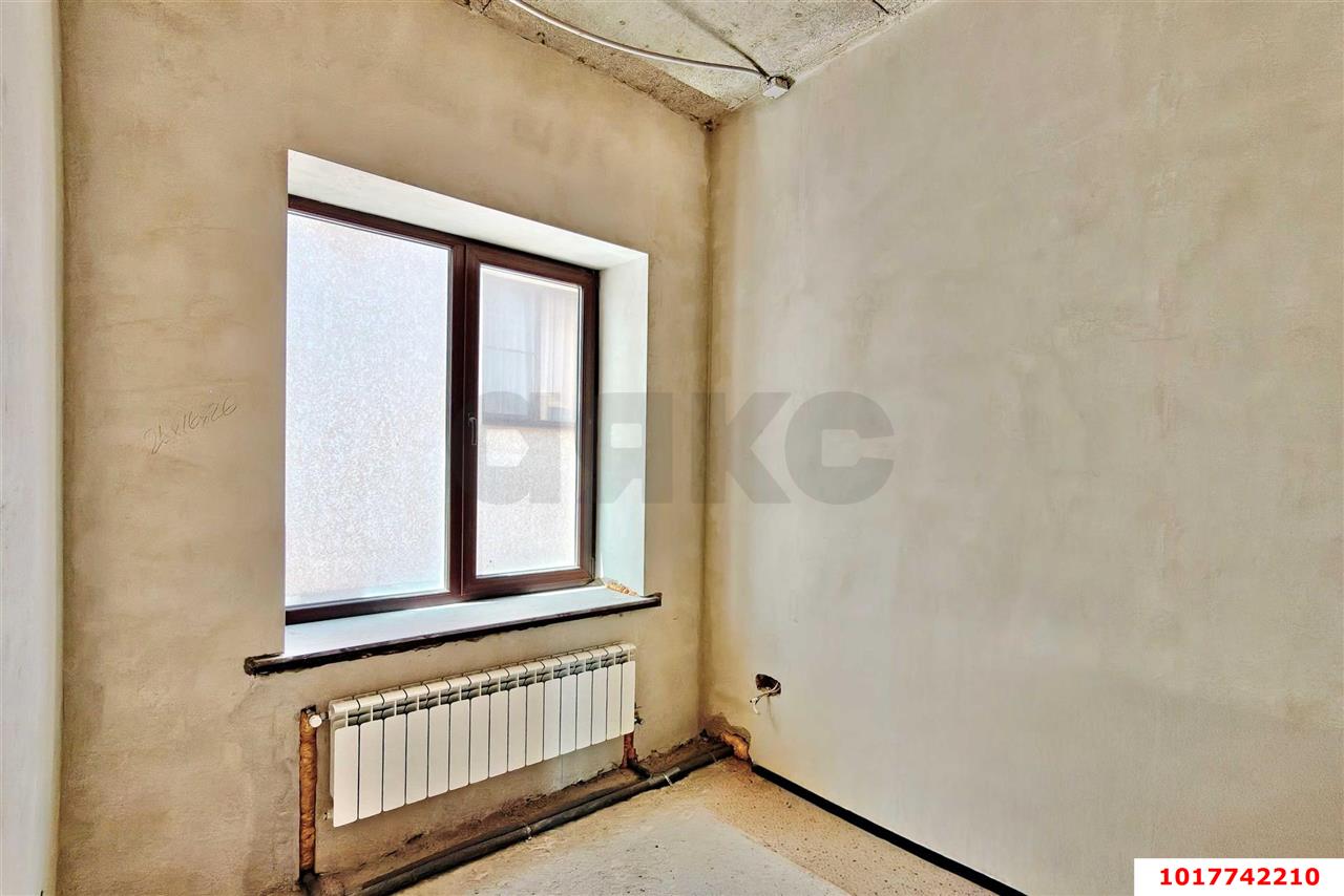 Фото №12: Офисное помещение <span class="whitespace-nowrap">205 м²</span>, <span class="whitespace-nowrap">1/2 эт.</span> - Краснодар, мкр. Западный внутригородской округ, ул. Бабушкина, 233
