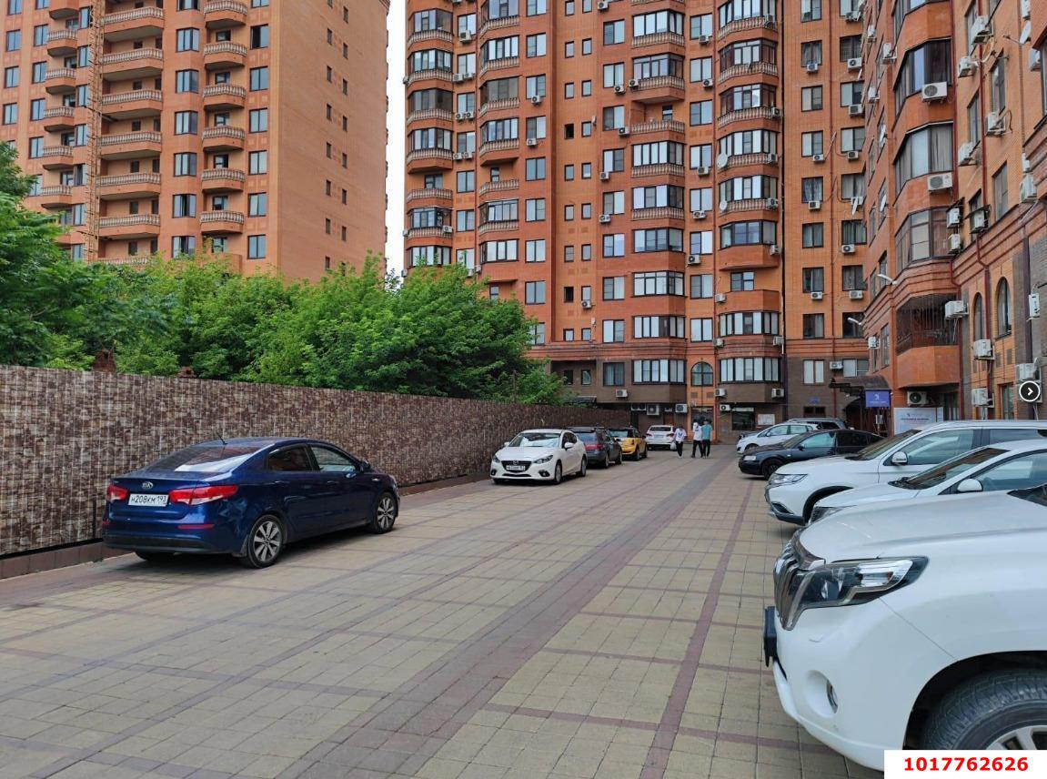 Фото №15: 2-комнатная квартира <span class="whitespace-nowrap">101 м²</span>, <span class="whitespace-nowrap">14/16 эт.</span> - Краснодар, Западный внутригородской округ, мкр. Центральный, ул. Комсомольская, 6