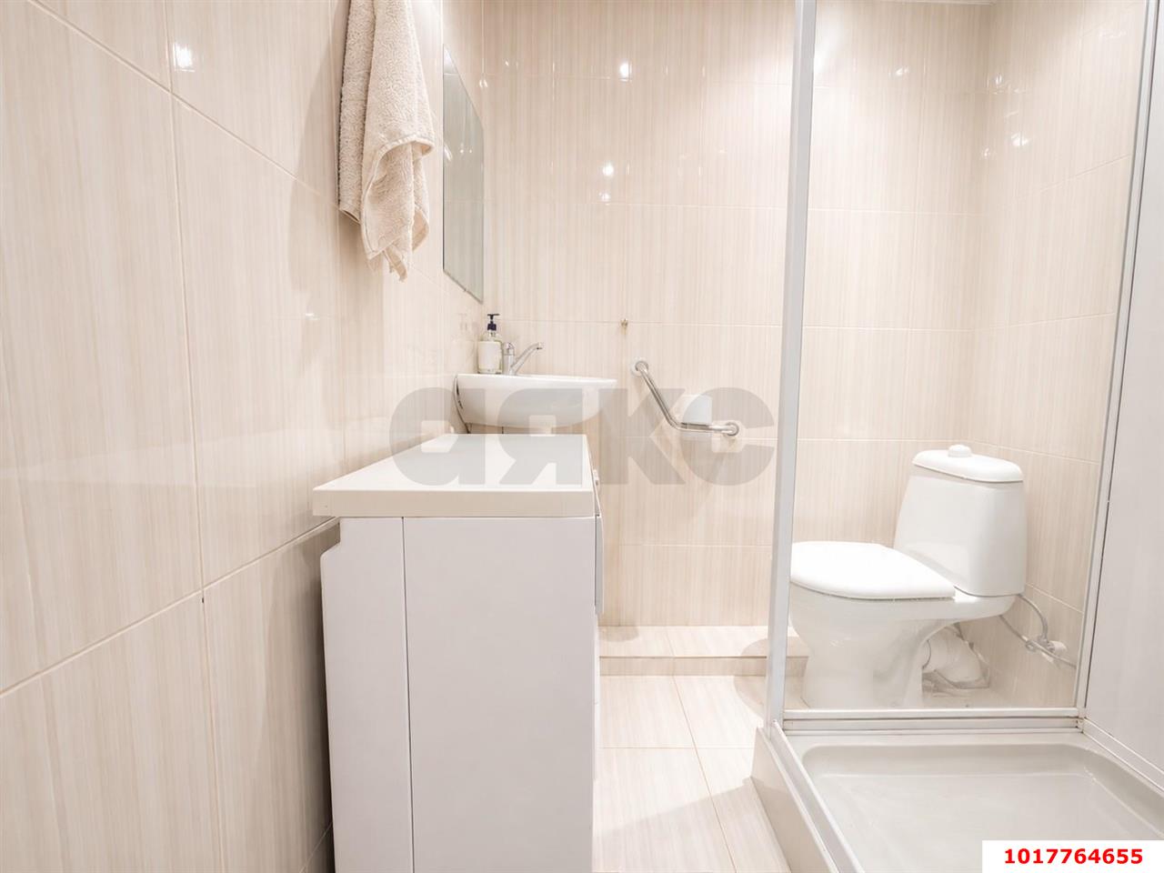 Фото №5: 1-комнатная квартира <span class="whitespace-nowrap">35 м²</span>, <span class="whitespace-nowrap">7/10 эт.</span> - Краснодар, Прикубанский внутригородской округ, мкр. Завод Измерительных Приборов, ул. Карякина, 3