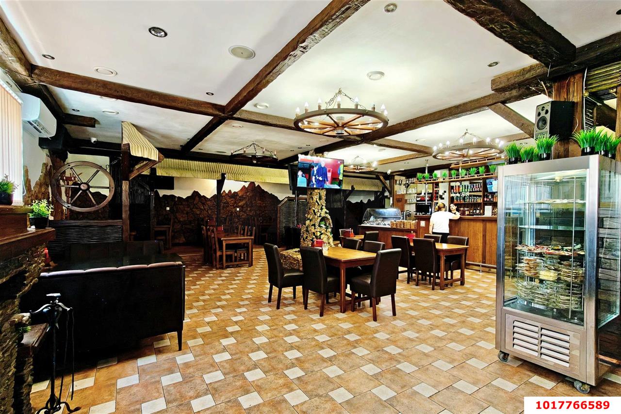 Фото №10: Отдельное здание <span class="whitespace-nowrap">515 м²</span>, <span class="whitespace-nowrap">1/2 эт.</span> - Краснодар, Центральный внутригородской округ, мкр. Дубинка, ул. Ставропольская, 214/3