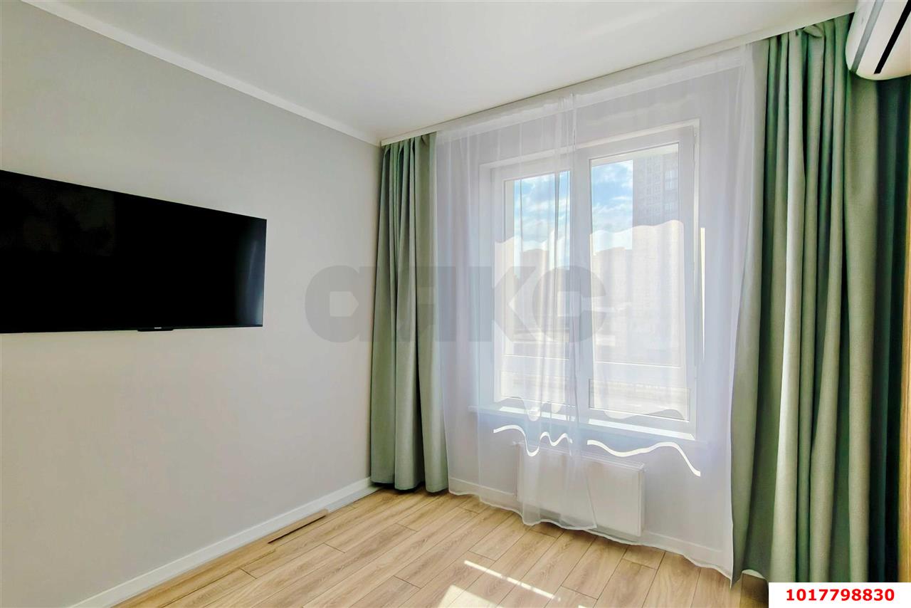 Фото №8: 1-комнатная квартира <span class="whitespace-nowrap">34 м²</span>, <span class="whitespace-nowrap">3/24 эт.</span> - Краснодар, Центральный внутригородской округ, Черёмушки, мкр. ЖК Фонтаны, ул. Воронежская, 47/11