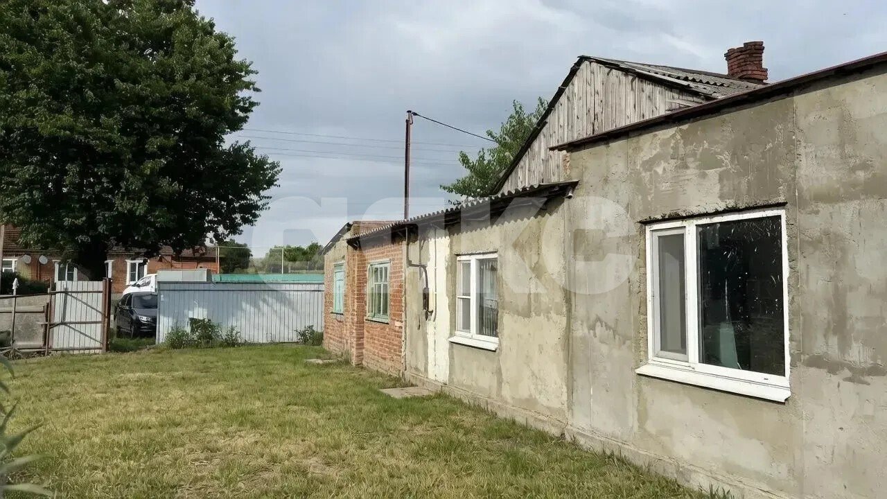 Фото №2: 3-комнатная квартира <span class="whitespace-nowrap">47 м²</span>, <span class="whitespace-nowrap">1/1 эт.</span> - Краснодарский край Новокубанский район