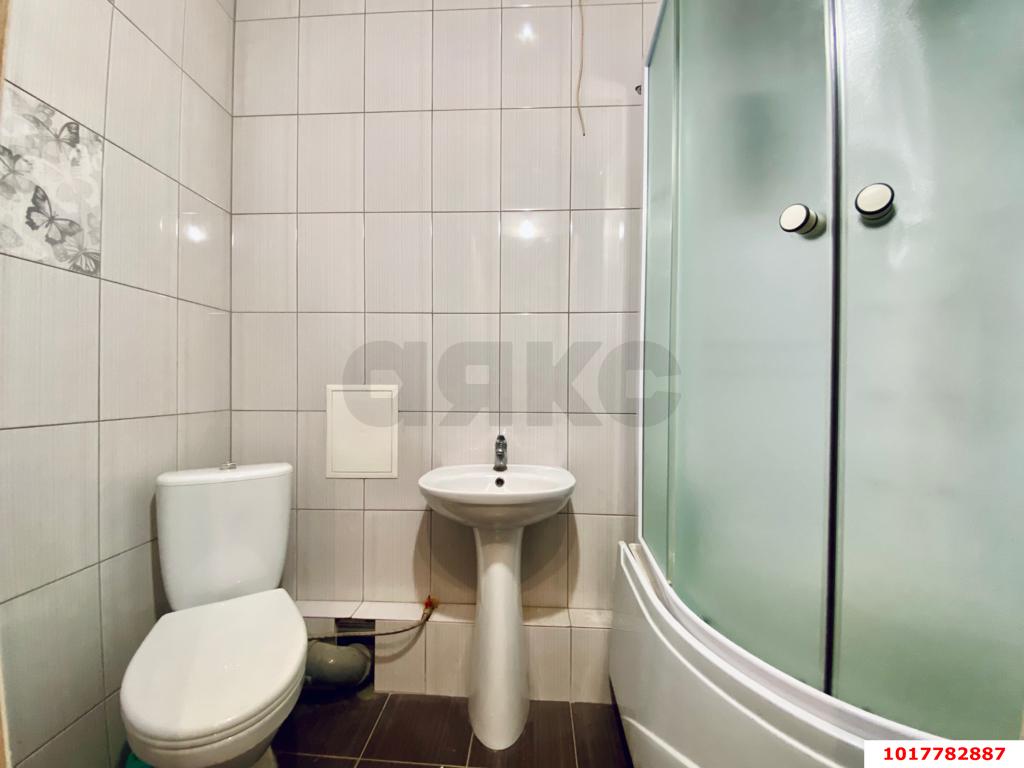 Фото №7: 1-комнатная квартира <span class="whitespace-nowrap">43 м²</span>, <span class="whitespace-nowrap">4/6 эт.</span> - Краснодар, Прикубанский внутригородской округ, мкр. Музыкальный, ул. Московская, 152