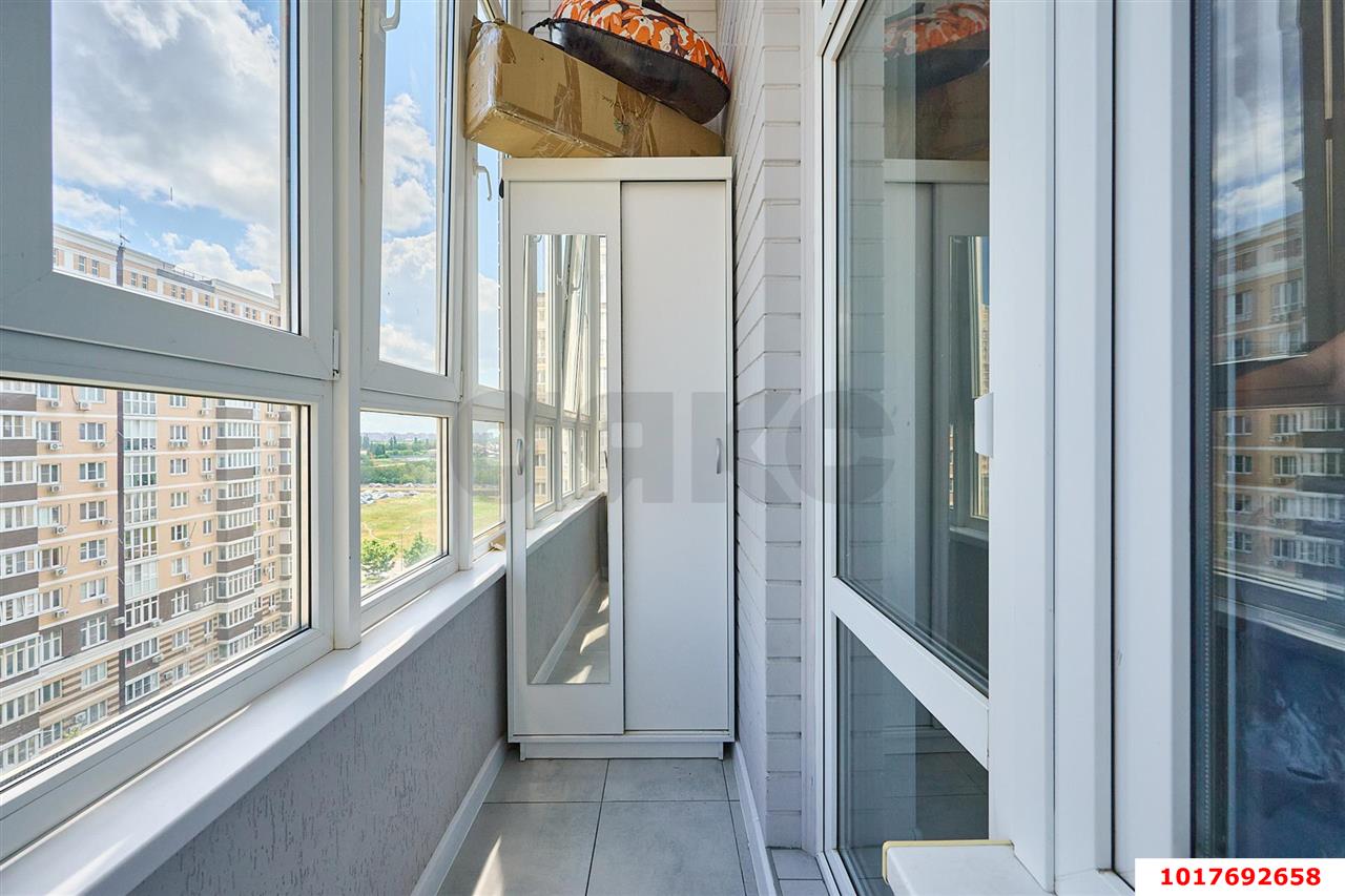 Фото №8: 1-комнатная квартира <span class="whitespace-nowrap">45 м²</span>, <span class="whitespace-nowrap">9/12 эт.</span> - Краснодар, Прикубанский внутригородской округ, мкр. ЖК Красная Площадь, ул. Конгрессная, 13
