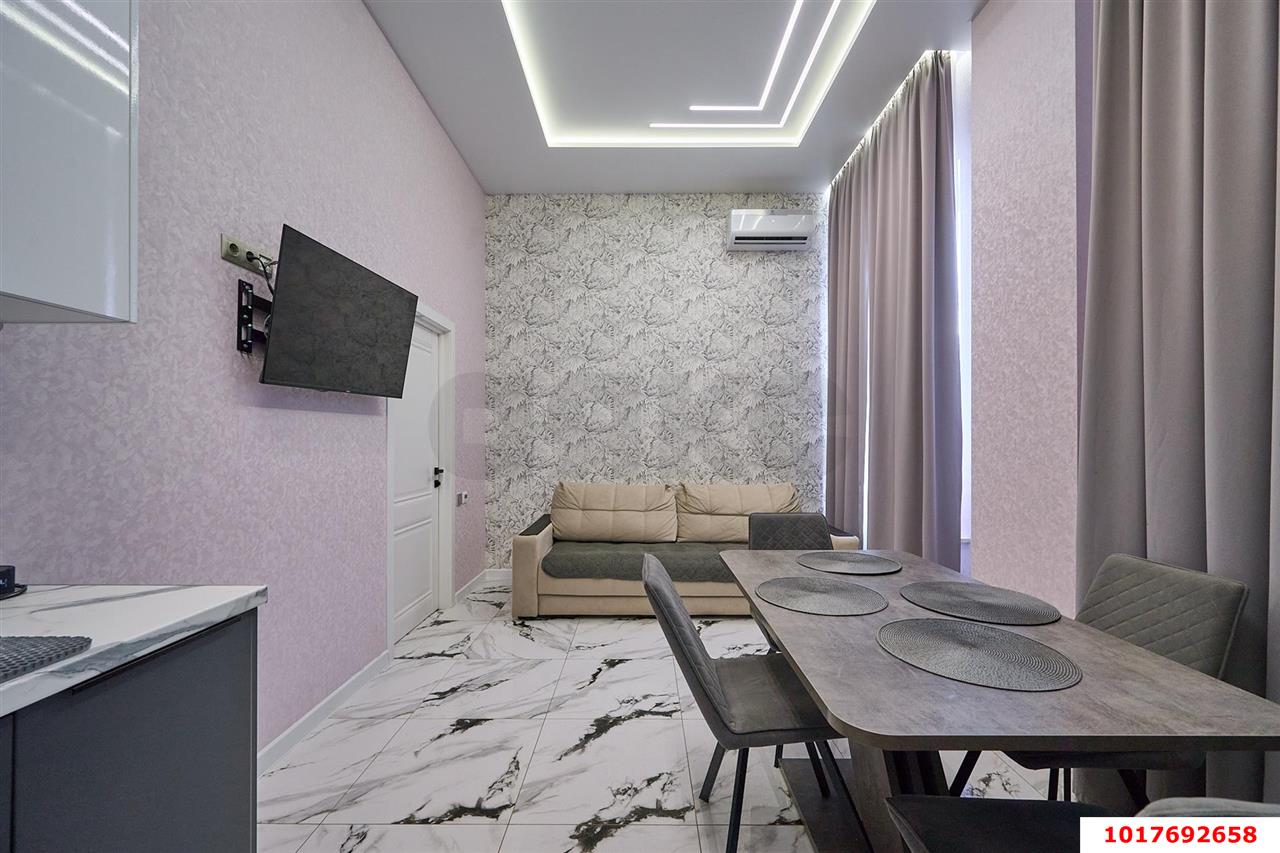 Фото №3: 1-комнатная квартира <span class="whitespace-nowrap">45 м²</span>, <span class="whitespace-nowrap">9/12 эт.</span> - Краснодар, Прикубанский внутригородской округ, мкр. ЖК Красная Площадь, ул. Конгрессная, 13
