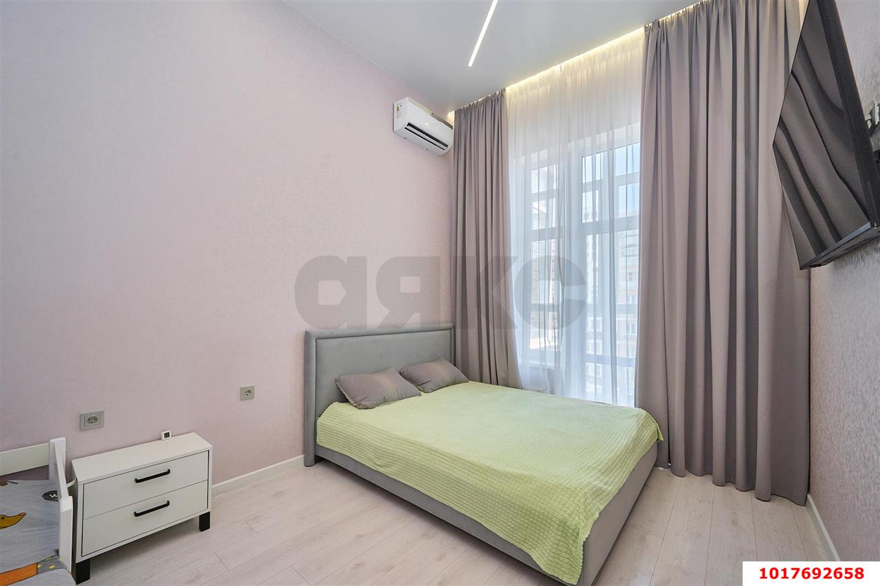 Фото №4: 1-комнатная квартира <span class="whitespace-nowrap">45 м²</span>, <span class="whitespace-nowrap">9/12 эт.</span> - Краснодар, Прикубанский внутригородской округ, мкр. ЖК Красная Площадь, ул. Конгрессная, 13