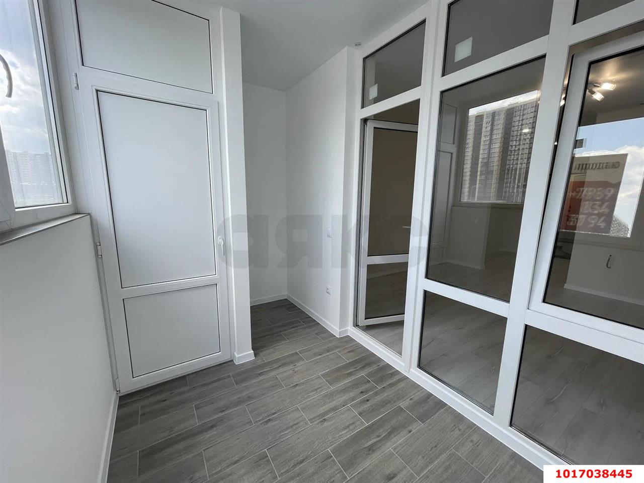 Фото №3: Студия <span class="whitespace-nowrap">29 м²</span>, <span class="whitespace-nowrap">2/18 эт.</span> - Краснодар, Прикубанский внутригородской округ, мкр. Образцово, ул. Адмирала Макарова, 5