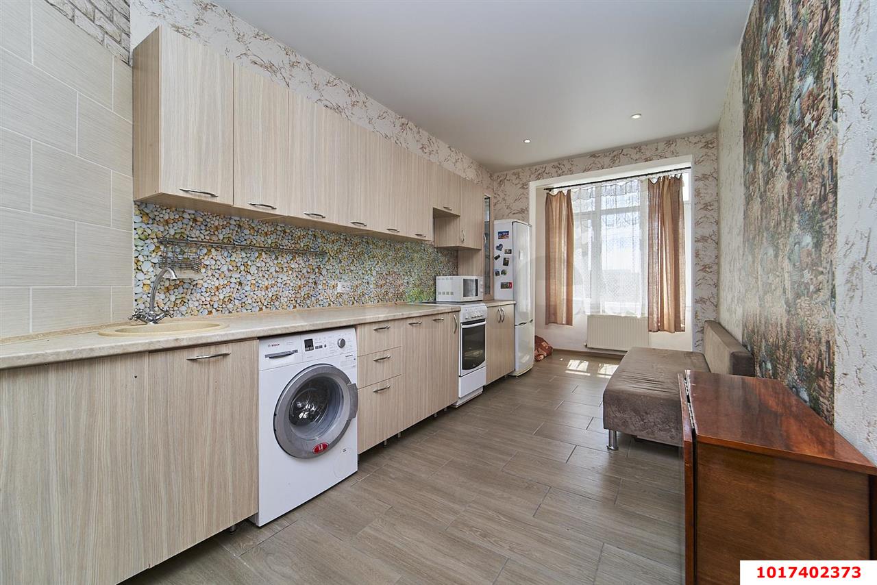 Фото №9: 1-комнатная квартира <span class="whitespace-nowrap">42 м²</span>, <span class="whitespace-nowrap">1/10 эт.</span> - Краснодар, мкр. Прикубанский внутригородской округ, ул. Митинская, 21