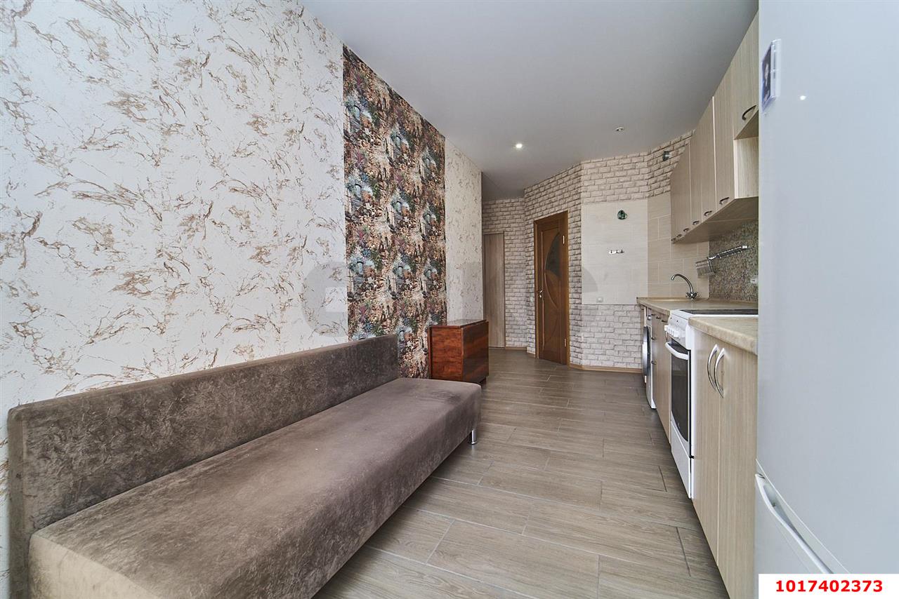 Фото №6: 1-комнатная квартира <span class="whitespace-nowrap">42 м²</span>, <span class="whitespace-nowrap">1/10 эт.</span> - Краснодар, мкр. Прикубанский внутригородской округ, ул. Митинская, 21