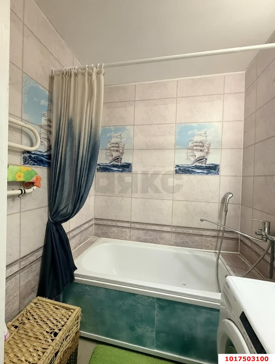 Фото №10: 3-комнатная квартира <span class="whitespace-nowrap">67 м²</span>, <span class="whitespace-nowrap">5/5 эт.</span> - Ленина, мкр. Карасунский внутригородской округ, ул. Наримановская, 40