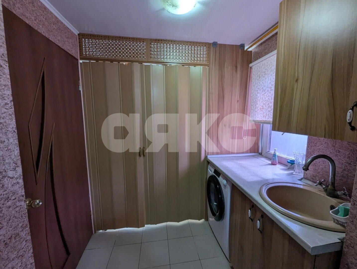 Фото №7: 1-комнатная квартира <span class="whitespace-nowrap">25 м²</span>, <span class="whitespace-nowrap">1/1 эт.</span> - Майкоп, мкр. Старый город, ул. Островского, 35