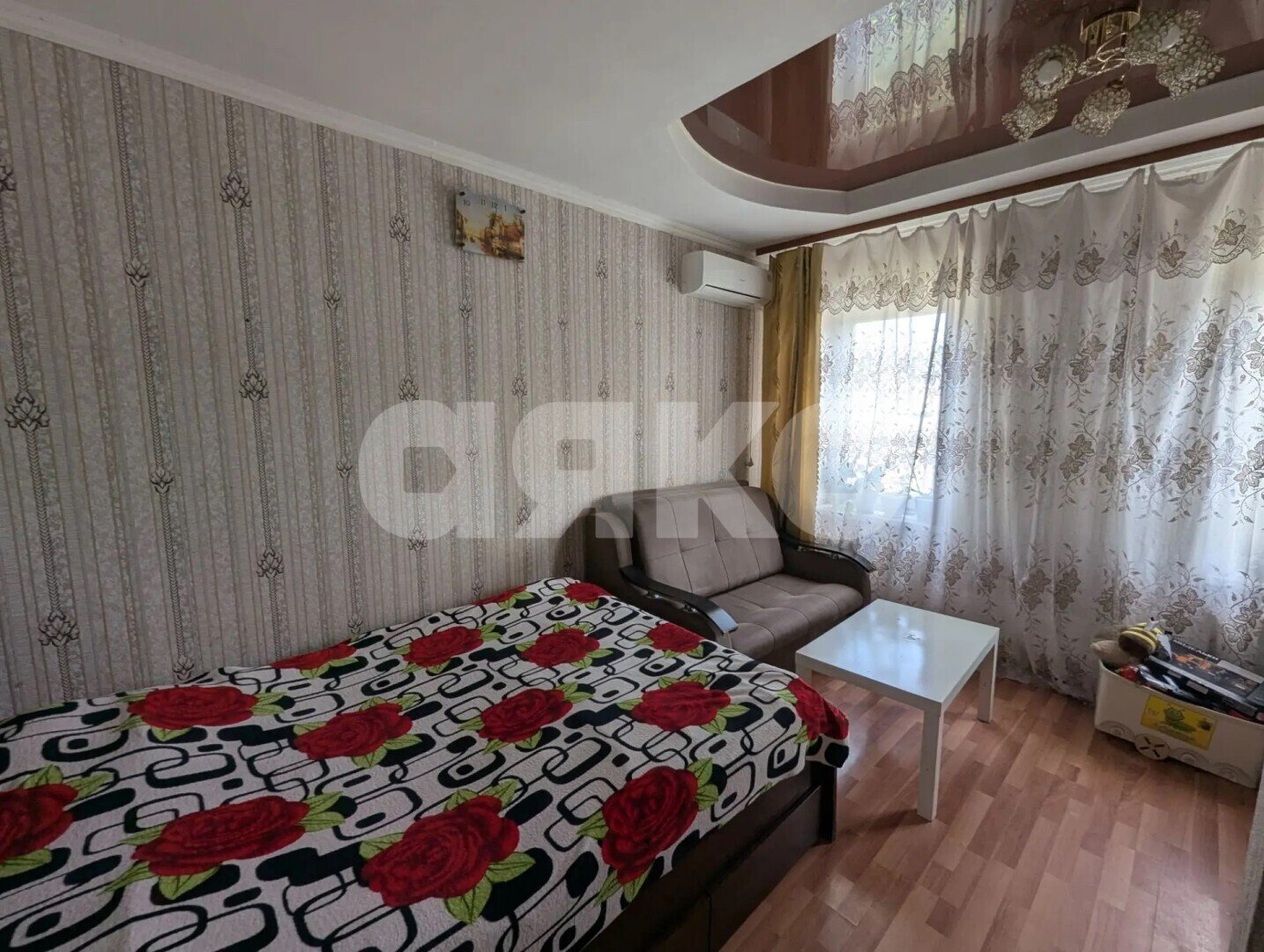 Фото №2: 1-комнатная квартира <span class="whitespace-nowrap">25 м²</span>, <span class="whitespace-nowrap">1/1 эт.</span> - Майкоп, мкр. Старый город, ул. Островского, 35