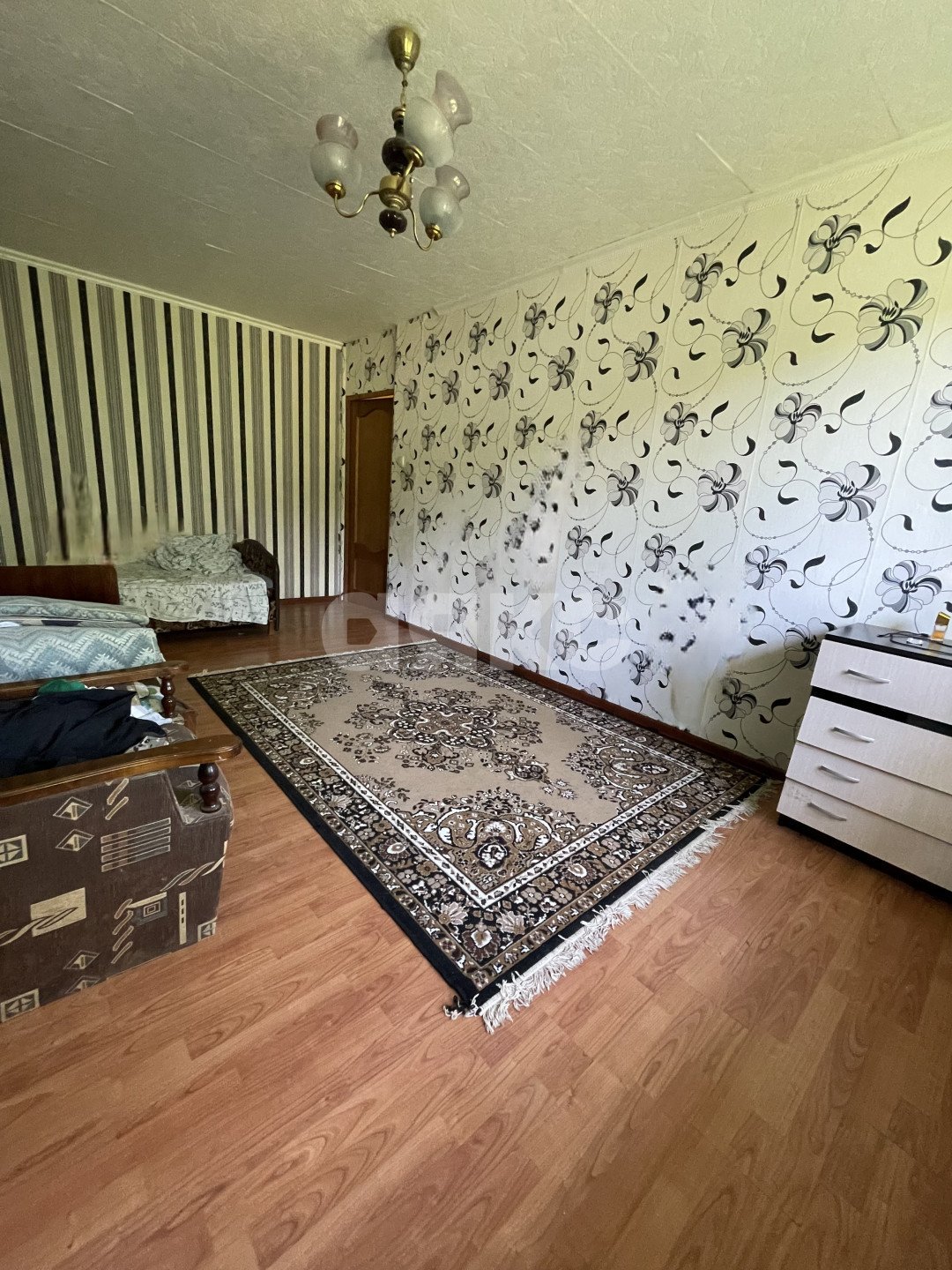 Фото №2: 3-комнатная квартира <span class="whitespace-nowrap">57 м²</span>, <span class="whitespace-nowrap">1/5 эт.</span> - Никитское, 13